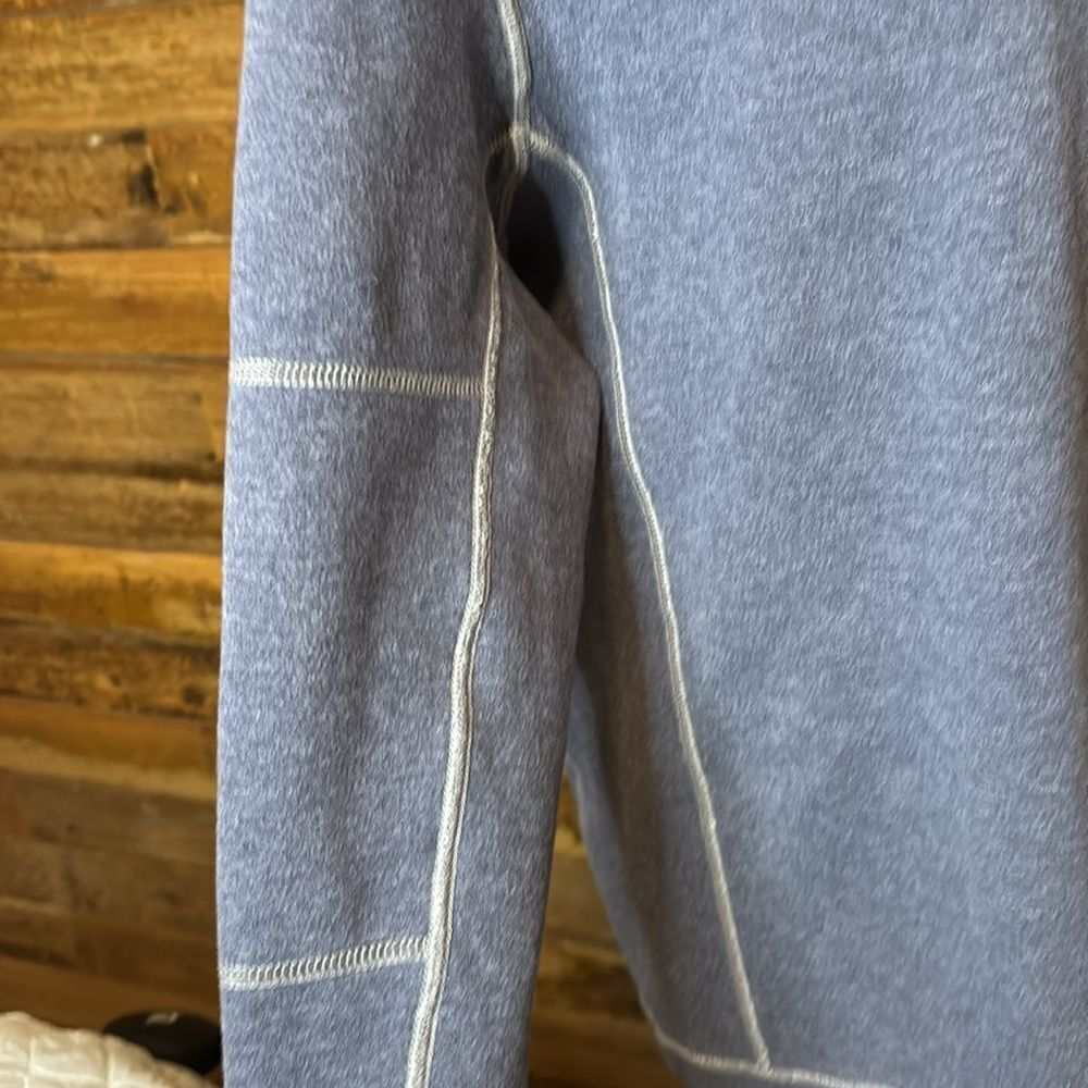 TOMMY BAHAMA reversible long sleeve pullover with zipper 2 in 1 - Picture 3 of 10